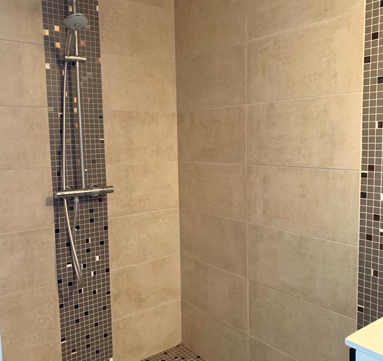 Carrelage douche à l'italienne